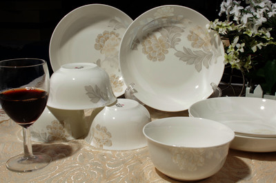 唐山高新技術(shù)產(chǎn)業(yè)園區(qū)春雷藝術(shù)陶瓷廠